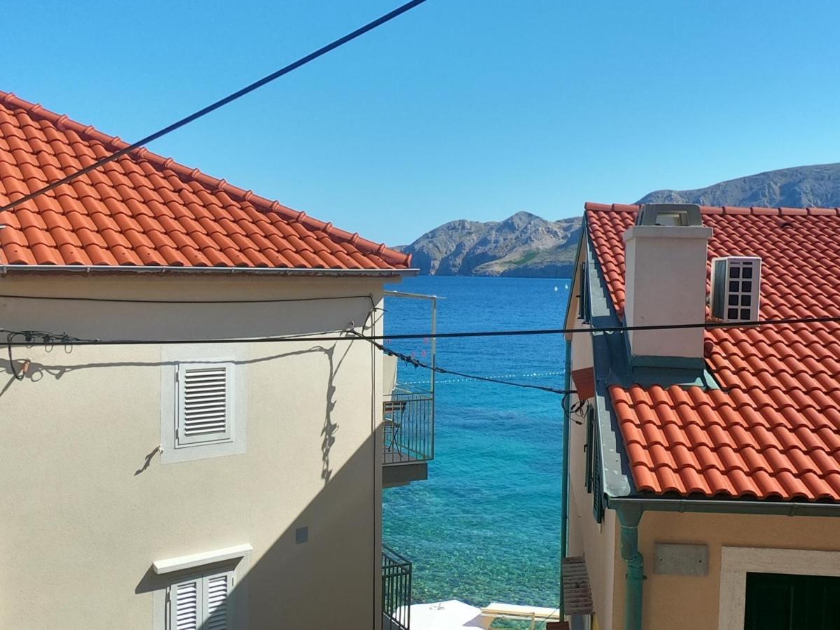 Apartment Dinka Baška Eksteriør bilde