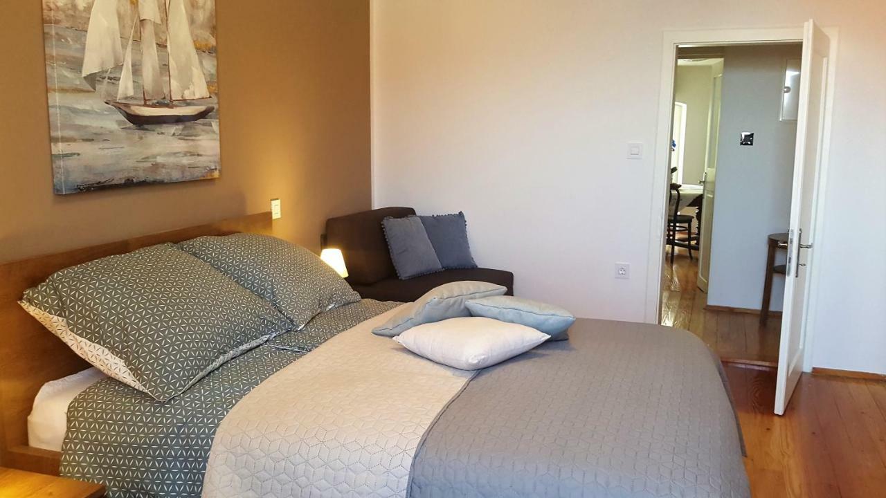 Apartment Dinka Baška Eksteriør bilde